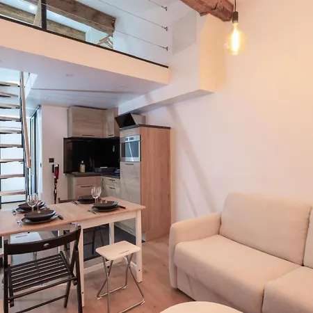Duplex En Hyper-centre アパート